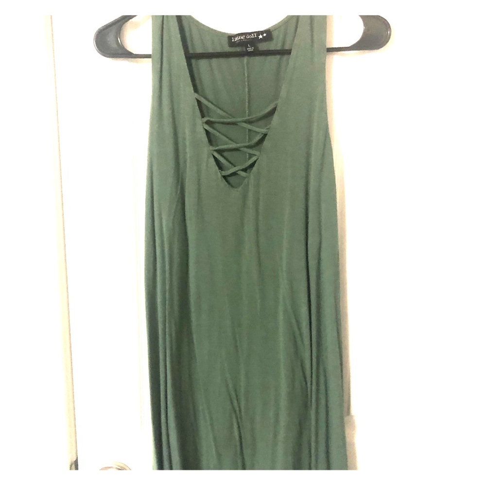 Mid thigh green dress